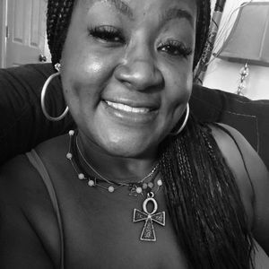 Meet your Posher, Meshia dynond